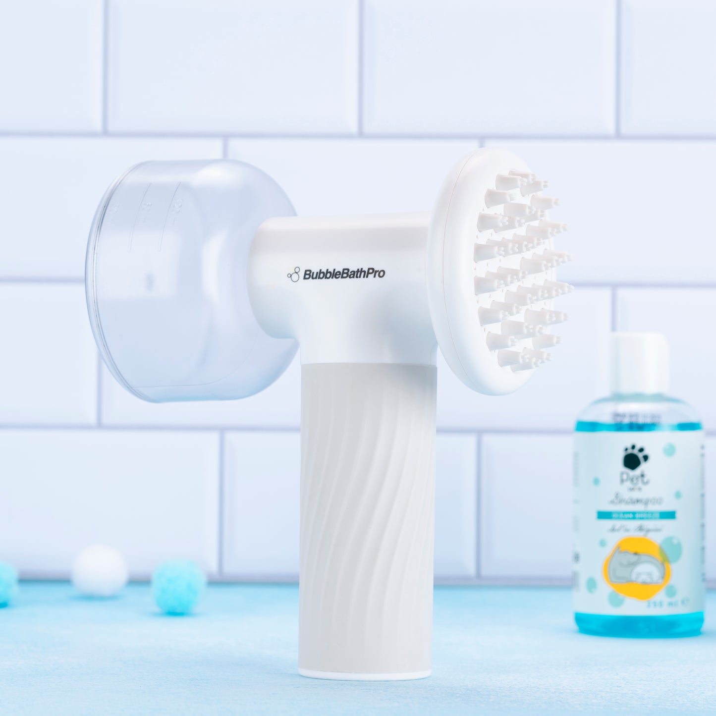 Dog Bath Brush Auto Foam Shampoo Dispenser Soothing Massage Bath Brush Scrubber Large Medium Small Dogs Puppies Husky Golden No Pre-Wetting Required